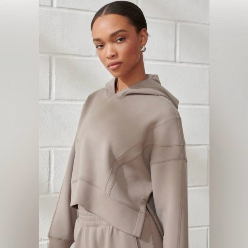 YPB Abercrombie S Taupe Cropped Hoodie